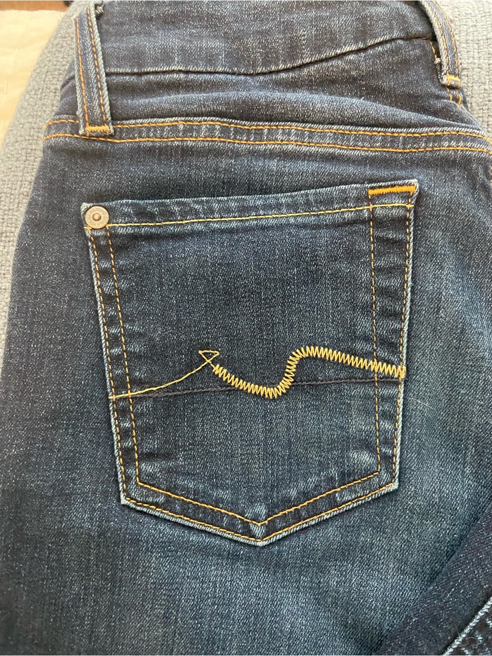 7 for all mankind Lexie petite kimmie bootcut 24 EUC - Picture 2 of 8
